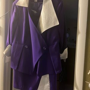 Donna Vinci Designer Suit new with tags